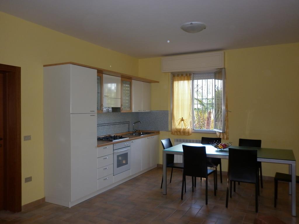 Villa Jolanda Fratte Rosa Room photo